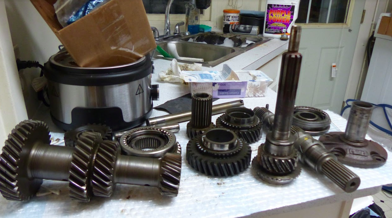Illustration for article titled How I Rebuilt My Jeep Truck's Transmission In My Kitchen For Under $150